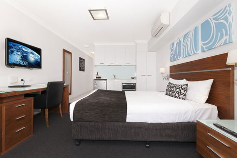 Chino Hotel - Hobart Tourism 2