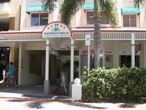 Macrossan House Boutique Holidays Apts - Hobart Tourism 1