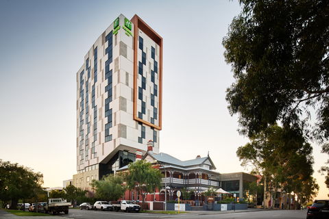 Holiday Inn West Perth - Hobart Tourism 2