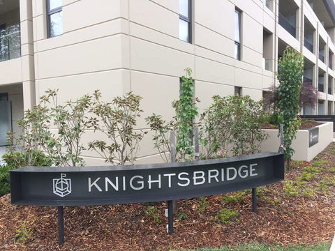 Knightsbridge Canberra - Hobart Tourism 1