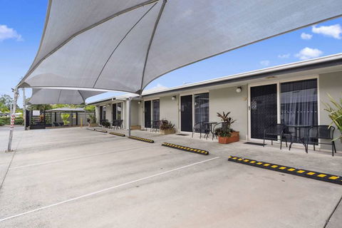 Caboolture Central Motor Inn, SureStay Collection - Hobart Tourism 3