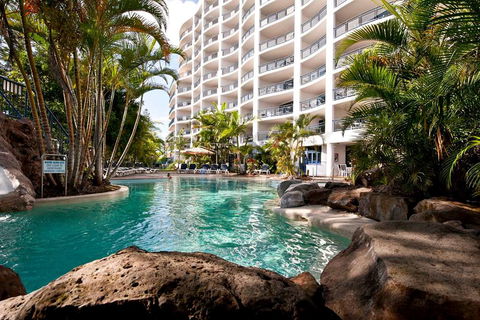 Ramada Resort Golden Beach - Tourism TAS 1