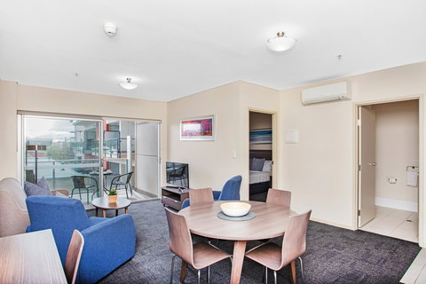 Hume Serviced Apartments - Tourism TAS 14