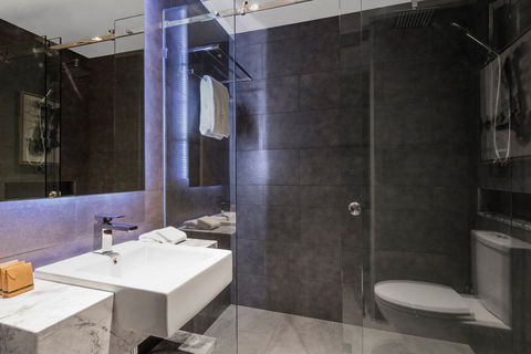 Gambaro Hotel - Hobart Tourism 2