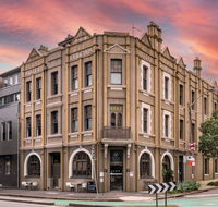The Vulcan Hotel - Hobart Tourism