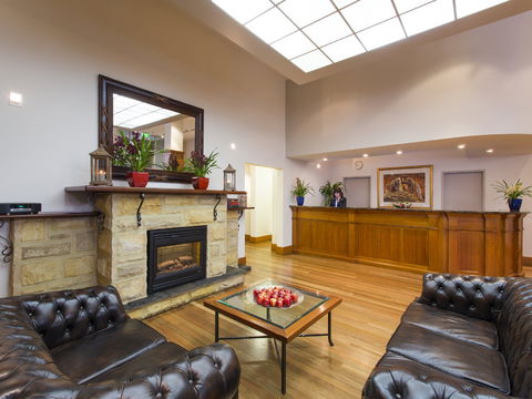 Hotel Grand Chancellor On Currie - Tourism TAS 1