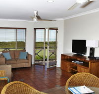 Moonlight Bay Suites - Hobart Tourism