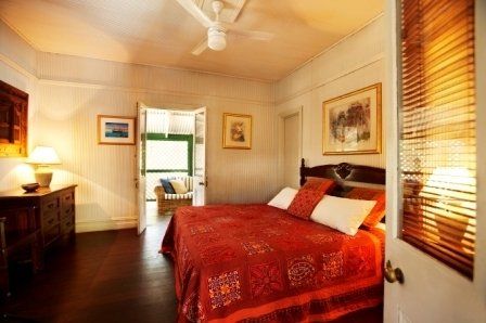 Pinctada McAlpine House - Hobart Tourism 1