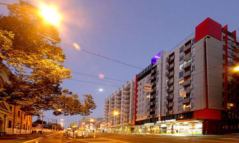 Arrow On Swanston - Tourism TAS 1