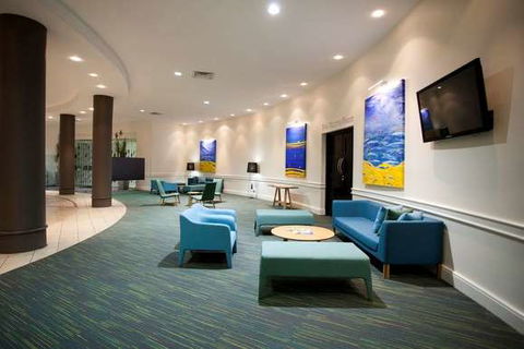 Mantra Mooloolaba Beach - Hobart Tourism 2