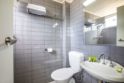 Nightcap At Glengala Hotel - Tourism TAS 2