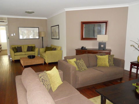 BeachView Apartments At Villa Paradiso - Hobart Tourism 2