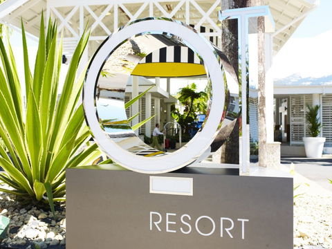 Oaks Resort Port Douglas - Hobart Tourism 0
