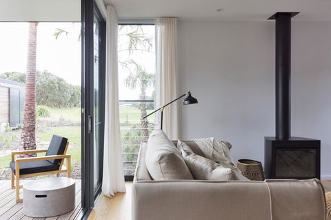 Bangalay Luxury Villas - Hobart Tourism 5