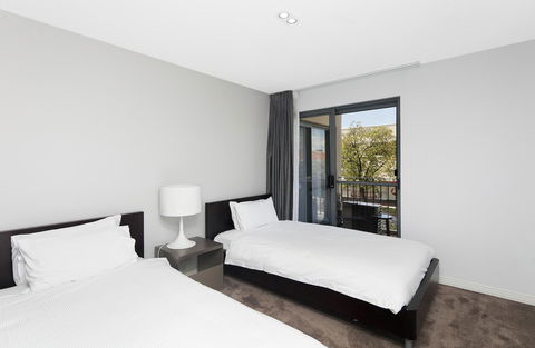 AAC Apartments - Griffin - Hobart Tourism 9