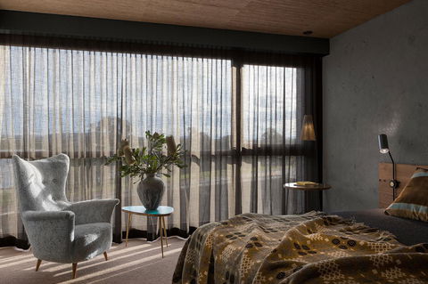 Ovolo Nishi - Tourism TAS 6
