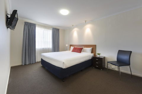 Ramada Encore Belconnen - Tourism TAS 11