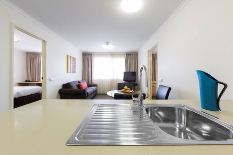 Ramada Encore Belconnen - Tourism TAS 7