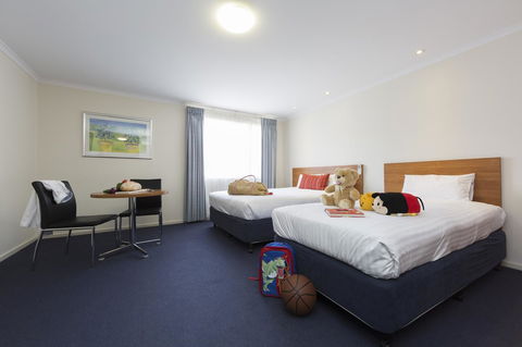 Ramada Encore Belconnen - Tourism TAS 34