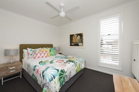 Mollymook Beachfront Penthouse 9 - Tourism TAS 2