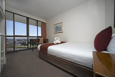 BreakFree Capital Tower Apartments - Tourism TAS 37