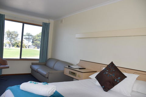 Stansbury Holiday Motel - Tourism TAS 16