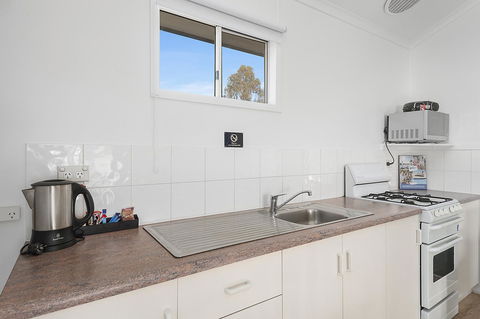 Port Broughton Tourist Park - Tourism TAS 39