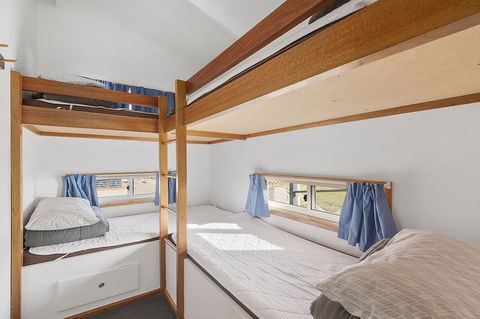 Port Broughton Tourist Park - Tourism TAS 35