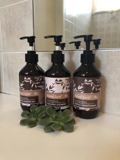 The Lake House Retreat - Tourism TAS 11