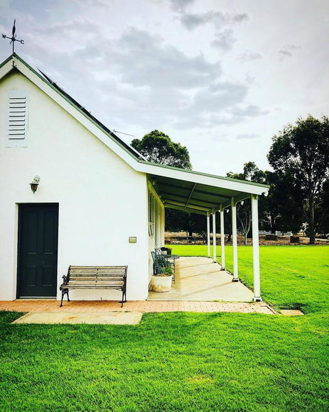 The Lake House Retreat - Tourism TAS 25