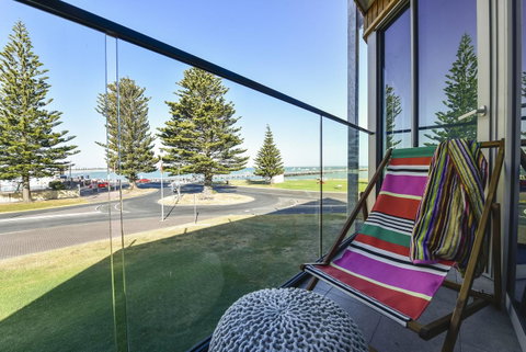 Bonnies Of Beachport - Tourism TAS 35