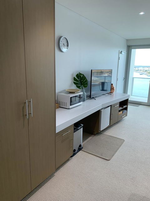 Wallaroo Marina Stayz - Tourism TAS 1