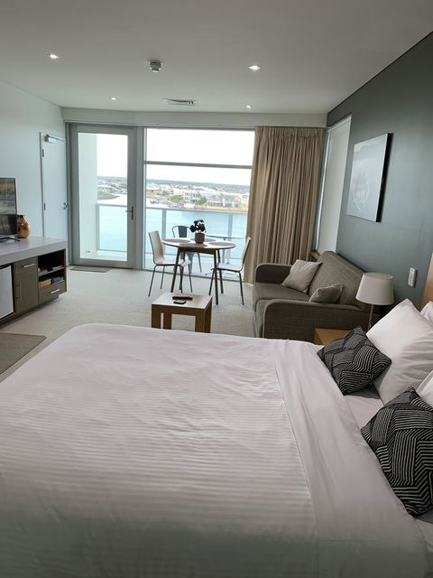 Wallaroo Marina Stayz - Tourism TAS 4