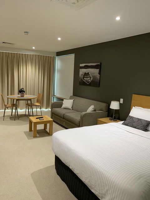 Wallaroo Marina Stayz - Tourism TAS 6
