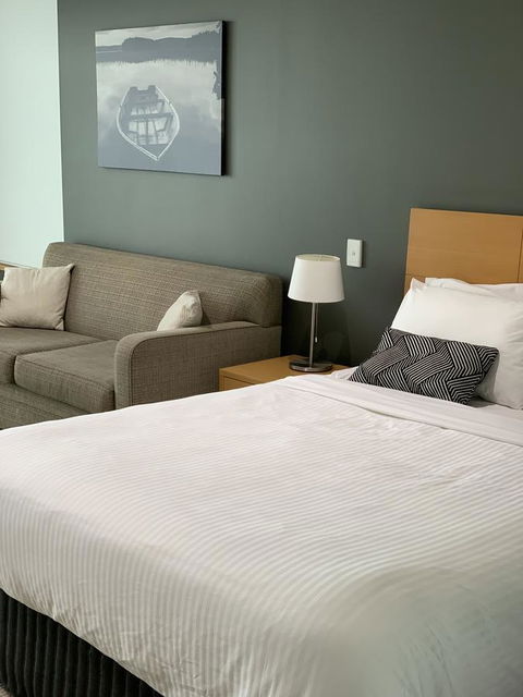 Wallaroo Marina Stayz - Tourism TAS 5
