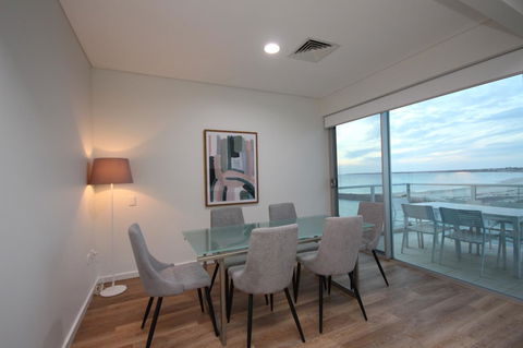 Wallaroo Marina Apartments - Tourism TAS 19