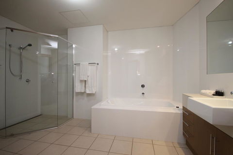 Wallaroo Marina Apartments - Tourism TAS 10