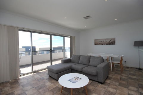 Wallaroo Marina Apartments - Tourism TAS 25