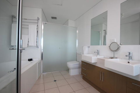 Wallaroo Marina Apartments - Tourism TAS 13