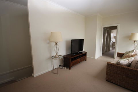 Wallaroo Marina Apartments - Tourism TAS 38