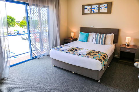 Marina Hotel - Tourism TAS 30