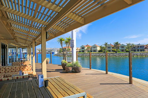 Marina Hotel - Tourism TAS 38