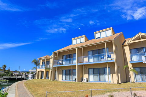 Marina Hotel - Tourism TAS 28