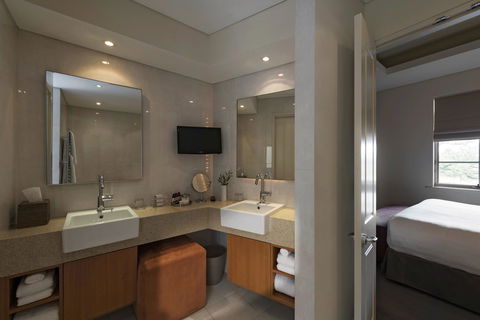 The Louise - Hobart Tourism 17