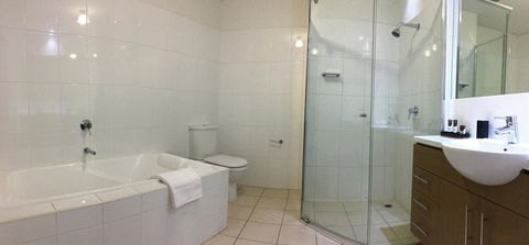 Wallaroo Marina Waterfront Luxe Apartment - Tourism TAS 17