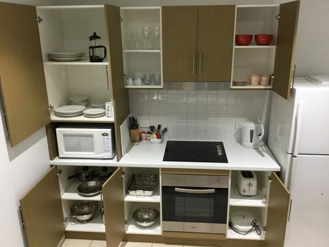Wallaroo Marina Waterfront Luxe Apartment - Tourism TAS 11