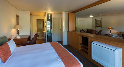 Pacific Bay Resort - Tourism TAS 31