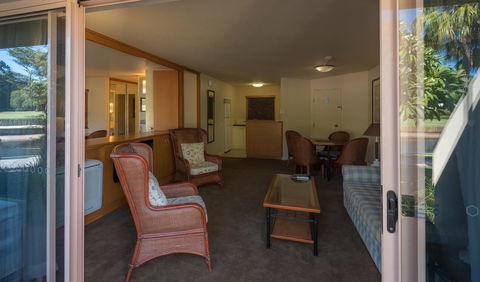 Pacific Bay Resort - Tourism TAS 33