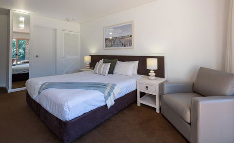 Pacific Bay Resort - Tourism TAS 43