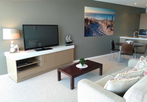 Wallaroo Marina Executive Apartments - Tourism TAS 4